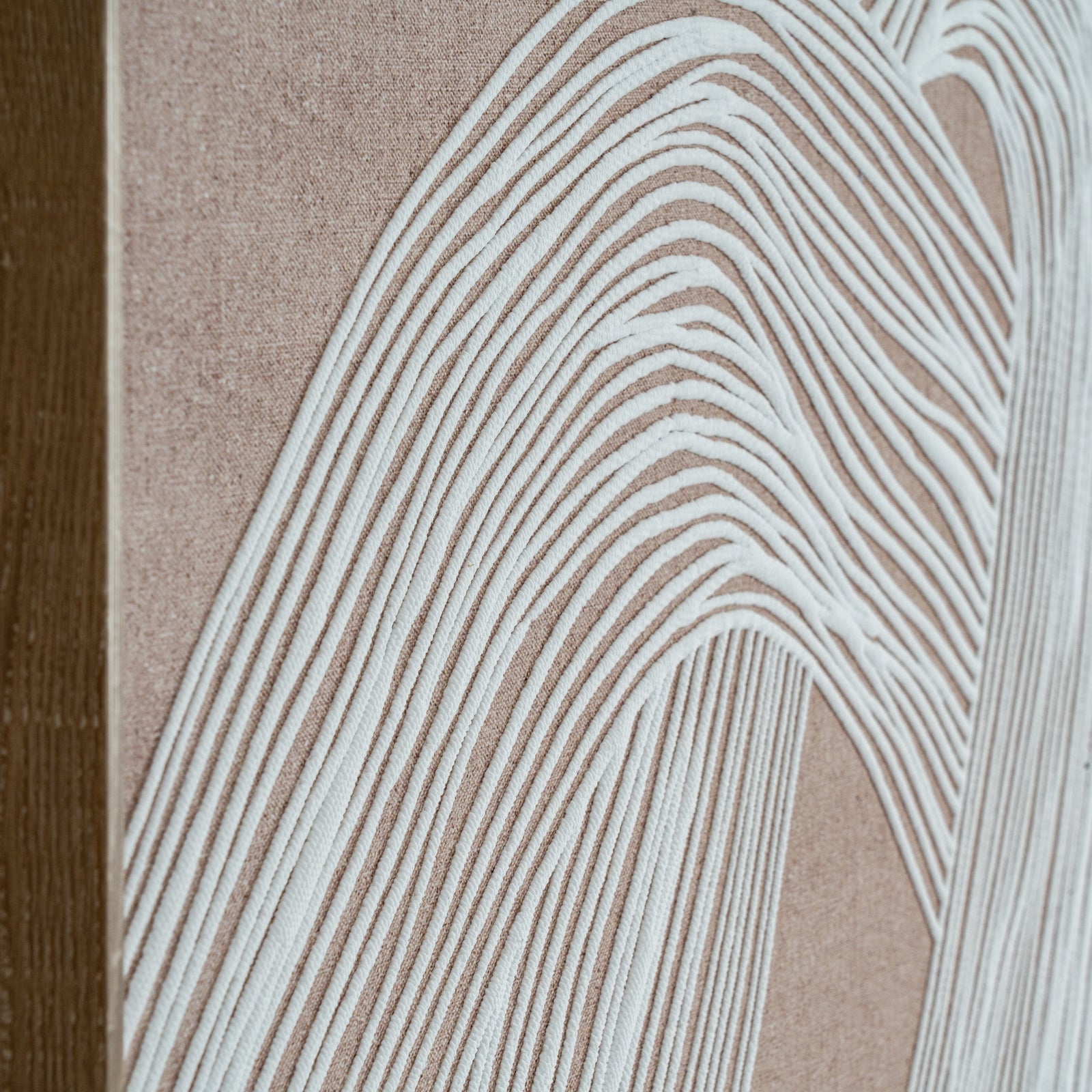 Aureon Line Art Canvas